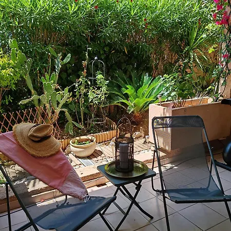 Beautiful Garden With Sea View 2 Bedrooms Ensuite * Villeneuve-Loubet