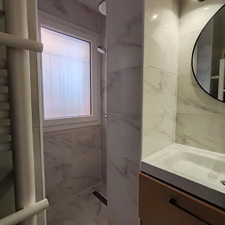 Apartamento Beautiful Garden With Sea View 2 Bedrooms Ensuite
