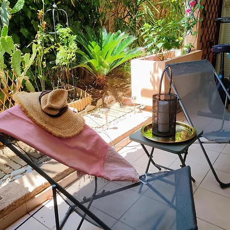 Beautiful Garden With Sea View 2 Bedrooms Ensuite Apartamento *