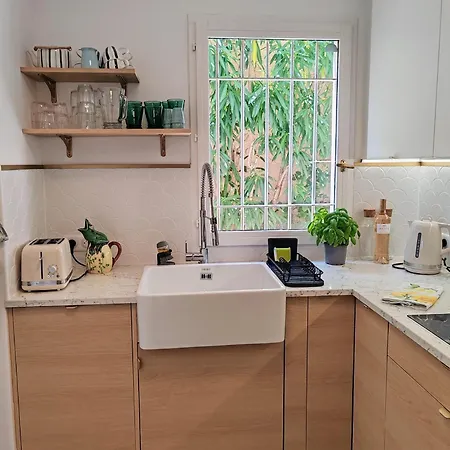 Beautiful Garden With Sea View 2 Bedrooms Ensuite Apartamento