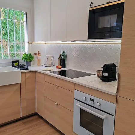 Beautiful Garden With Sea View 2 Bedrooms Ensuite Apartamento Villeneuve-Loubet