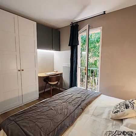 Beautiful Garden With Sea View 2 Bedrooms Ensuite