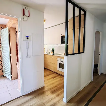Beautiful Garden With Sea View 2 Bedrooms Ensuite Apartamento *
